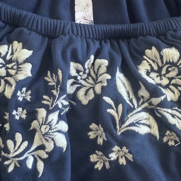 ALYA Blue One Shoulder Floral Embroidered Ruffle Top Peasant Boho Blouse Sz S - Picture 4 of 10